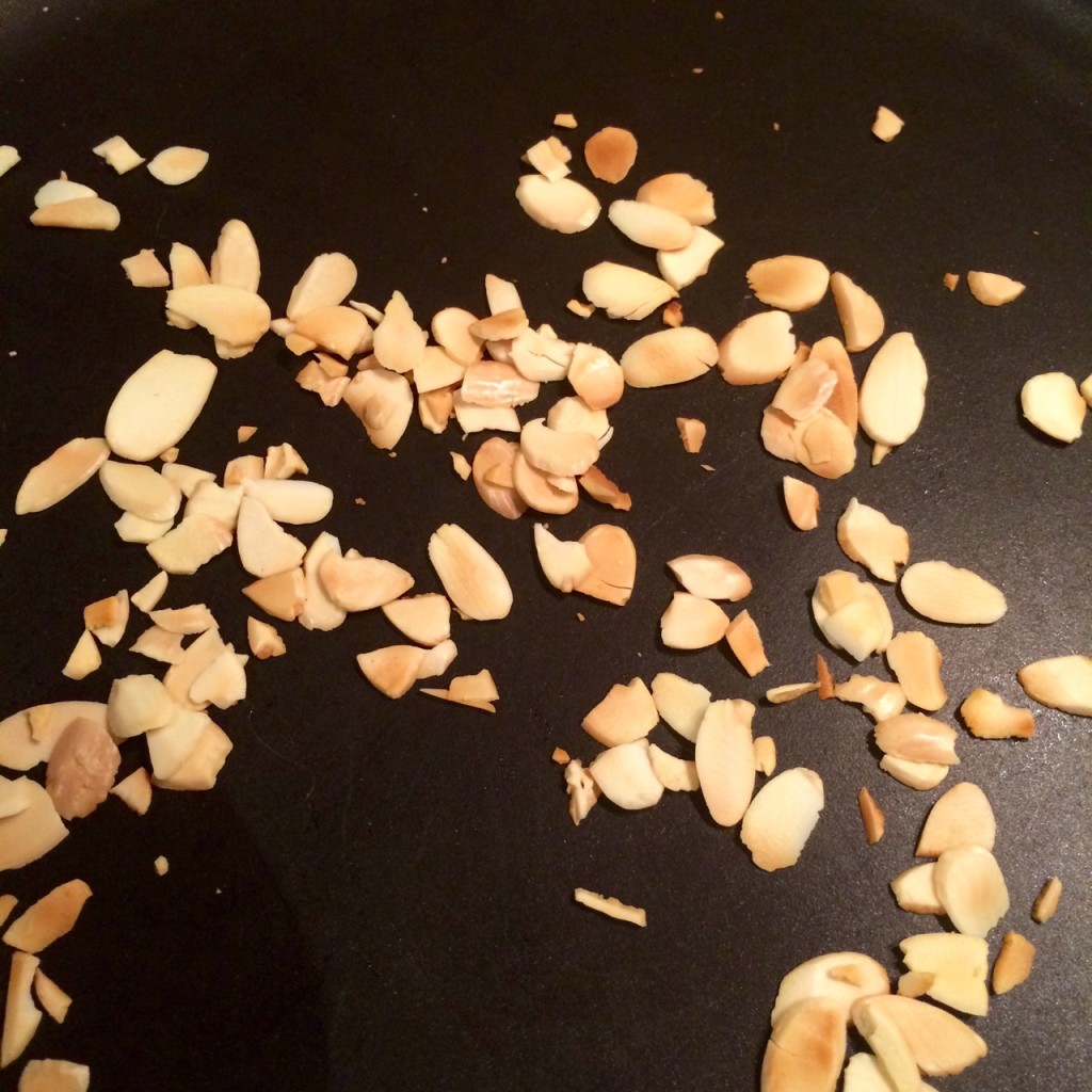 HelloFresh - Lamb Tagine toasting almonds
